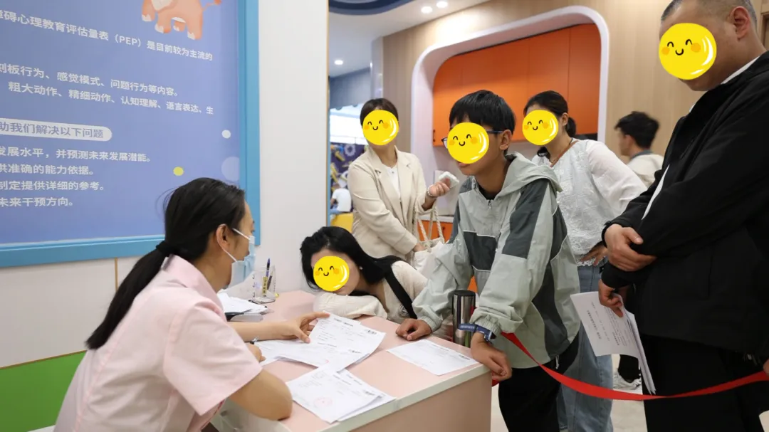 五一会诊回顾丨京陕三甲儿科专家联合会诊圆满结束，家长满意而归!