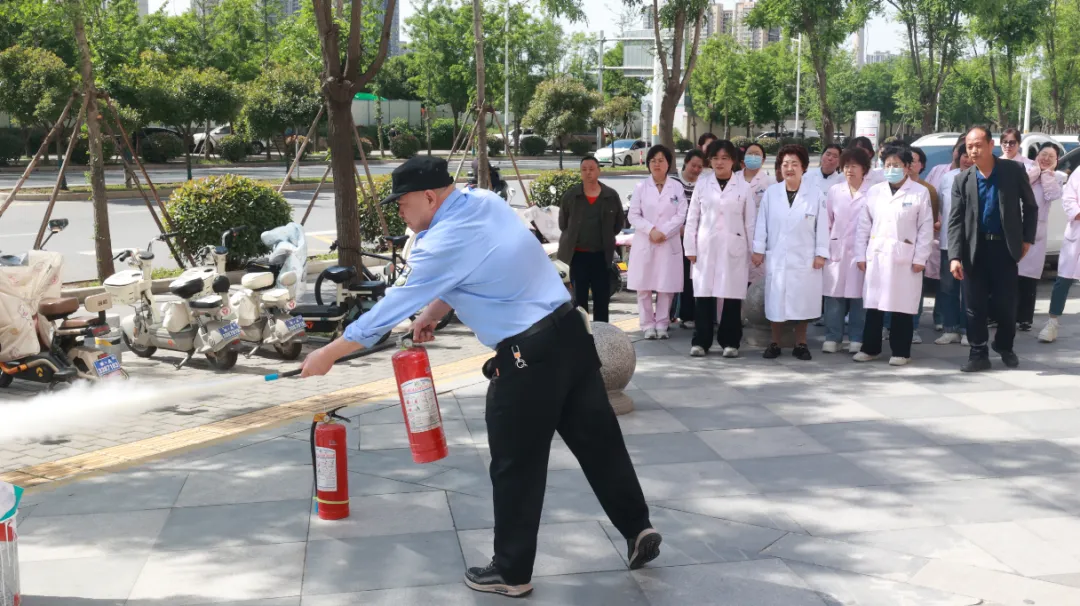 【消防安全，生命至上】西安附一儿童医院开展消防培训及应急演练，筑牢医患安全防线