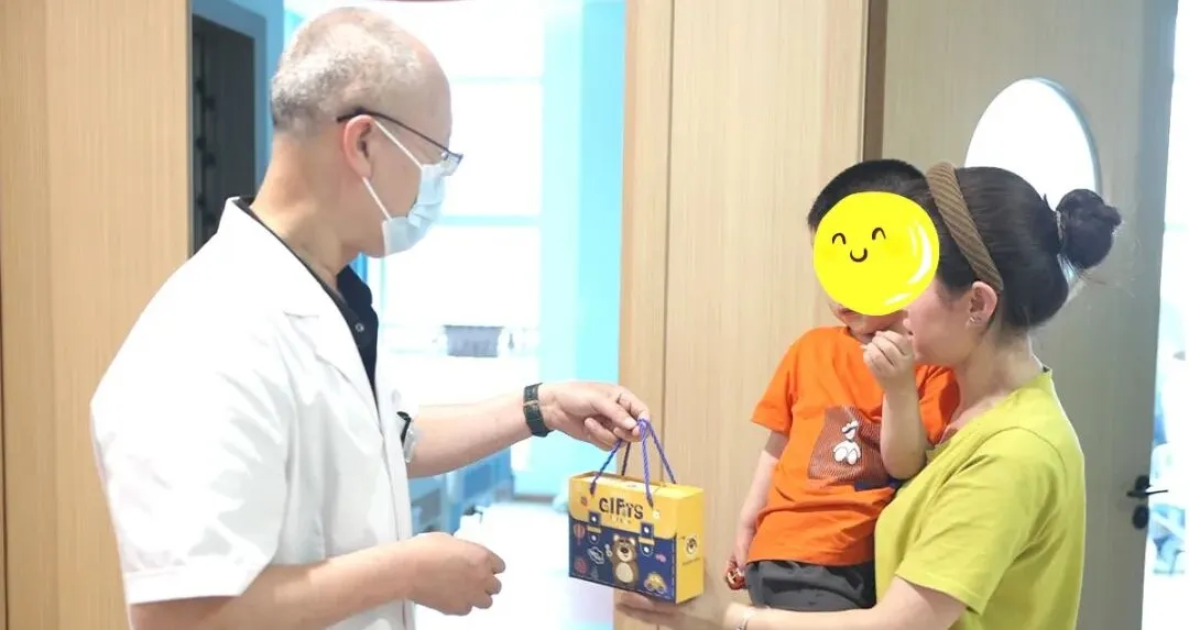 童心飞扬共欢乐，医路相伴助成长——西安附一儿童医院